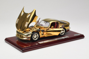 Dodge Viper GTS Gold Plated 23K Maisto 1:18 GP001 Diecast - image 2 of 8