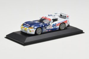 Dodge Viper GTS-R #45 Hezemans / Bunting / Zonca / Gregg Rolex 24 at Daytona 2002 Minichamps 1:43 400021445 Diecast - image 2 of 4