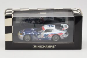 Dodge Viper GTS-R #45 Hezemans / Bunting / Zonca / Gregg Rolex 24 at Daytona 2002 Minichamps 1:43 400021445 Diecast - image 4 of 4
