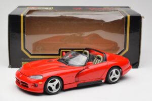 Dodge Viper RT/10 Red Bburago 1:18 3025-M1 Diecast - image 8 of 8