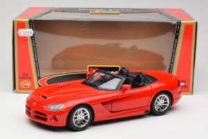 Dodge Viper SRT-10 Red Bburago 1:18 3325 Diecast - image 8 of 8