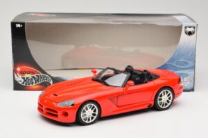 Dodge Viper SRT-10 Roadster Red Hot Wheels 1:18 53836 Diecast - image 8 of 8