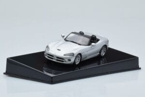 Dodge Viper SRT-10 Silver AUTOart 1:43 51703 Diecast - image 2 of 4