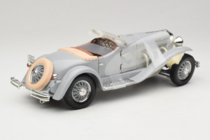 Duesenberg SJ Gary Cooper's Movie Car ERTL 1:18 7963 Diecast - image 2 of 6