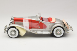 Duesenberg SJ Clark Gable's Car Silver Red ERTL 1:18 7962 Diecast - image 3 of 6
