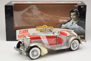 Duesenberg SJ Clark Gable's Car Silver Red ERTL 1:18 7962 Diecast - image 6 of 6