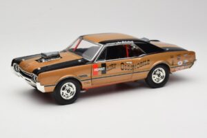 Oldsmobile 442 Hurst Hairy Olds Twin-Engine 4WD 1966 Highway 61 1:18 50089 Diecast