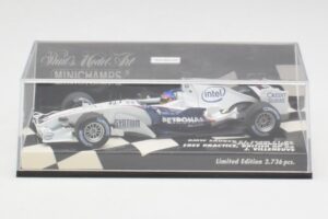 BMW Sauber F1.06 J. Villeneuve Wedding Edition F1 2006 Minichamps 1:43 400060117 Diecast - image 4 of 5