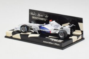 BMW Sauber F1.06 #16 N. Heidfeld F1 2006 Minichamps 1:43 400060086 Diecast - image 2 of 5