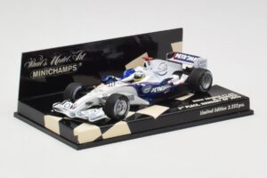 BMW Sauber F1.06 #10 N. Heidfeld Hungarian GP 3rd Place 2006 Minichamps 1:43 400060116 Diecast - image 2 of 5