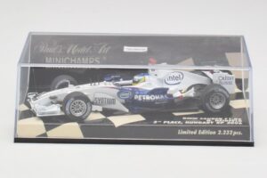 BMW Sauber F1.06 #10 N. Heidfeld Hungarian GP 3rd Place 2006 Minichamps 1:43 400060116 Diecast - image 5 of 5