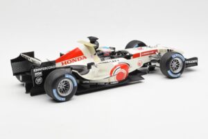 Honda Racing Team RA106 #12 J. Button F1 2006 Minichamps 1:18 100060012 Diecast - image 2 of 6