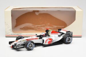 Honda RA106 Honda Racing Team R. Barrichello F1 Showcar 2006 Minichamps 1:18 08MF1-06B-CRB18 Diecast - image 6 of 6