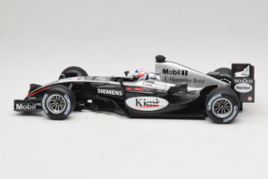 McLaren MP4/19 Mercedes K. Raikkonen F1 2004 Minichamps 1:18 530041806 Diecast - image 3 of 7