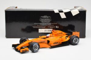 McLaren MP4-20 Mercedes G. Paffett Interim Test Car 2006 Minichamps 1:18 530061895 Diecast - image 6 of 6