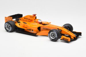McLaren Mercedes MP4-20 G. Paffett F1 Test Car 2006 Minichamps 1:18 B66962342 Diecast - image 4 of 6