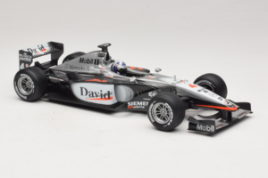 McLaren MP4-16 Mercedes #3 D. Coulthard F1 2001 Hot Wheels 1:18 50199 Diecast - image 4 of 6