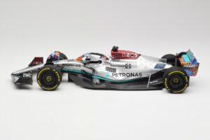 Mercedes AMG W13 E Performance Petronas #63 G. Russell Miami GP 2022 Minichamps 1:18 110220563 Diecast - image 3 of 7