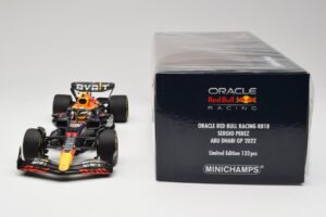 Oracle Red Bull Racing RB18 #11 S. Perez Abu Dhabi GP 2022 Minichamps 1:18 110222211 Diecast - image 6 of 7