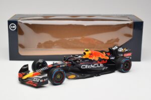 Oracle Red Bull Racing RB18 #11 S. Perez Monaco GP Winner Rain Tyre Version 2022 Minichamps 1:18 110222711 Diecast - image 7 of 7