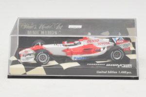 Toyota TF106 Panasonic #12 J. Trulli Panasonic Toyota Racing Showcar 2006 Minichamps 1:43 400060078 Diecast - image 4 of 5