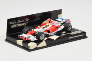 Toyota TF107 Panasonic #11 R. Schumacher Panasonic Toyota Racing Showcar 2007 Minichamps 1:43 400070081 Diecast - image 2 of 5