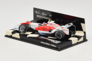 Toyota T. Glock Panasonic Toyota Racing Showcar F1 2008 Minichamps 1:43 400080082 Diecast - image 3 of 5