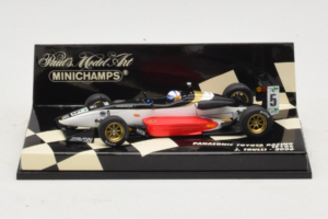Toyota TF106 #12 J. Trulli Panasonic Toyota Racing F1 2006 Minichamps 1:43 400060008 Diecast