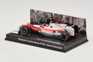 Panasonic Toyota Racing TF109 K. Kobayashi F1 2009 Minichamps 1:43 413090210 Diecast - image 3 of 5