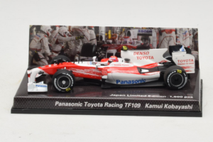 Panasonic Toyota Racing TF109 K. Kobayashi F1 2009 Minichamps 1:43 413090210 Diecast