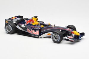 Red Bull Racing Cosworth RB1 #15 C. Klien F1 2005 Minichamps 1:18 100050015 Diecast - image 4 of 6