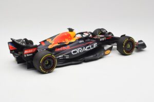 Red Bull RB18 #1 M. Verstappen France GP Winner 2022 Minichamps 1:18 110221201 Diecast - image 2 of 7
