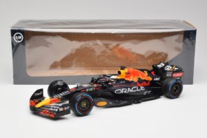 Red Bull RB18 #1 M. Verstappen Monaco GP 3rd Wet 2022 Minichamps 1:18 110220701 Diecast - image 6 of 7