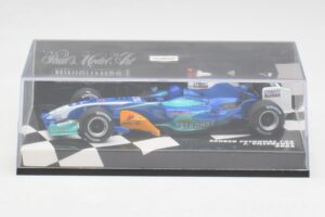 Sauber C24 J. Villeneuve F1 2005 Minichamps 1:43 400050011 Diecast - image 4 of 5