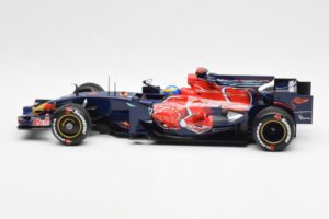 Scuderia Toro Rosso STR3 #11 S. Bourdais F1 2008 Minichamps 1:18 150080014 Diecast - image 3 of 6