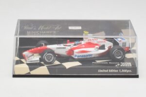 Toyota TF104 Panasonic Racing #0 R. Zonta 3rd Driver 2004 Minichamps 1:43 400040038 Diecast - image 5 of 5