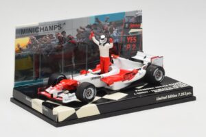 Toyota TF105 #16 J. Trulli Malaysia GP Podium 2005 Minichamps 1:43 400050116 Diecast - image 2 of 4