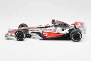 McLaren MP4-22 Mercedes #1 F. Alonso Showcar 2007 Minichamps 1:18 533071871 Diecast - image 3 of 6