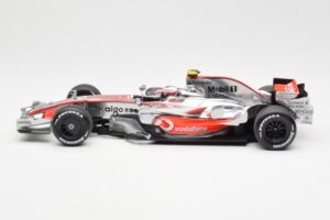 McLaren MP4-23 Mercedes #23 H. Kovalainen 2008 Minichamps 1:18 530081823 Diecast - image 3 of 6