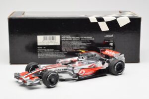 McLaren MP4-23 Mercedes #23 H. Kovalainen 2008 Minichamps 1:18 530081823 Diecast - image 6 of 6