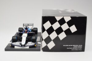 Williams FW43B Mercedes #63 G. Russell Belgian GP 2021 Minichamps 1:18 117211363 Resin - image 6 of 7