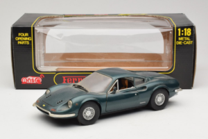 Ferrari 246 GT Dino Green Anson 1:18 30359 Diecast - image 8 of 8