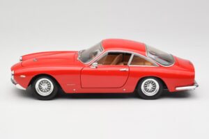 Ferrari 250 GT Berlinetta SWB Red Hot Wheels 1:18 B6053 Diecast - image 4 of 8