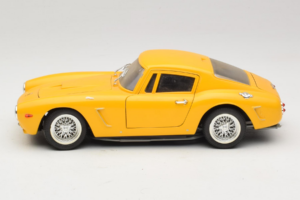Ferrari 250 GT Berlinetta Yellow Jouef Evolution 1:18 301200 Diecast - image 4 of 8
