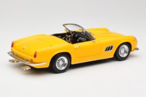 Ferrari 250 GT California Spider Yellow Hot Wheels 1:18 23905 Diecast - image 3 of 8