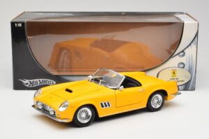Ferrari 250 GT California Spider Yellow Hot Wheels 1:18 23905 Diecast - image 8 of 8