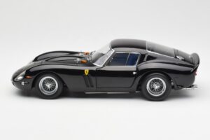 Ferrari 250 GTO Black Kyosho 1:18 08431BK Diecast - image 4 of 8