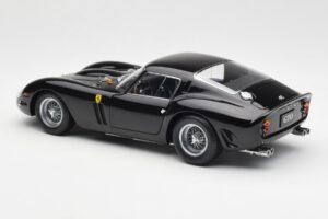 Ferrari 250 GTO Black Kyosho 1:18 08431BK Diecast - image 7 of 8