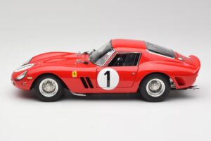 Ferrari 250 GTO #1 P. Rodriguez / W. Mairesse Paris 1000km 1962 CMC 1:18 M-254 Diecast - image 3 of 6
