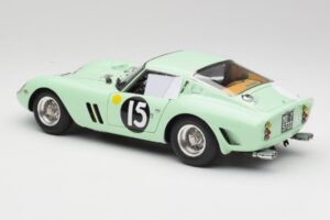 Ferrari 250 GTO #15 S. Moss / G. Hill Goodwood 1962 CMC 1:18 M-247 Diecast - image 5 of 6
